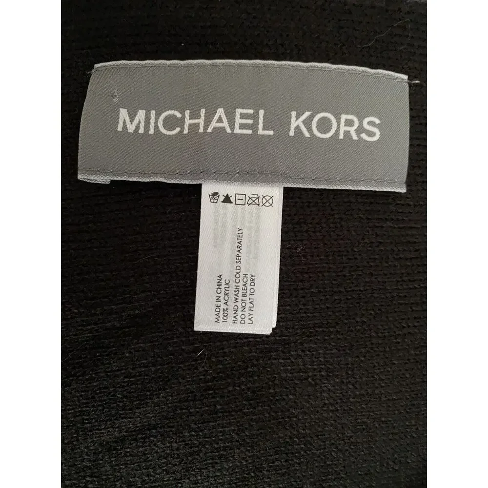 NWT Michael Kors Black Repeat Logo Jaquard Scarf - flaw